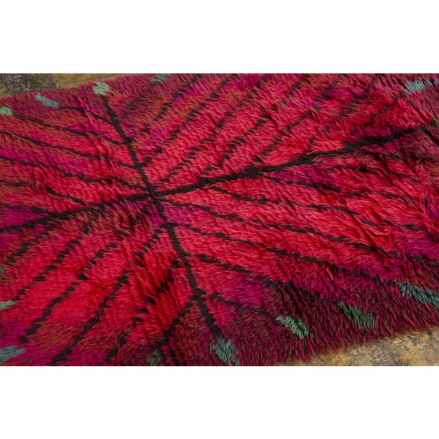 Traditional Vintage Swedish Rya Wool Rug in Crimson Design by Rug & Kilim, 1950-1959 For Sale - Image 3 of 9