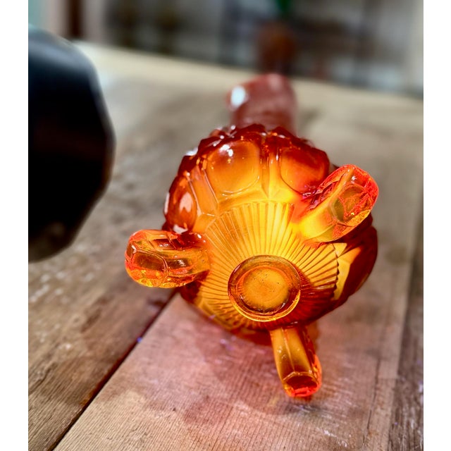 Red Vintage Le Smith Amberina 3-Wheeler Diamond Ribbed Swung Vase - Mid Century Modern - 19.5"h For Sale - Image 8 of 10