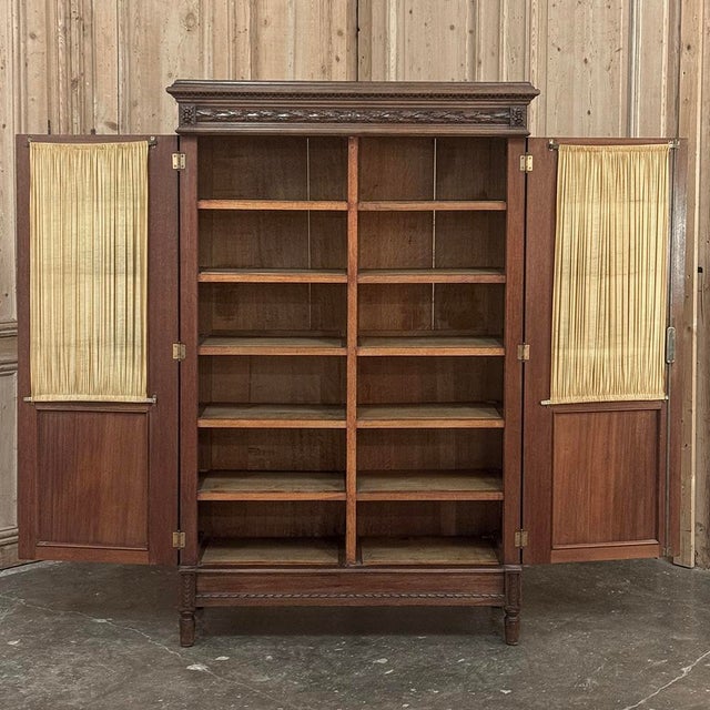 Antique French Louis XVI Vitrine ~ Petite Bookcase ~ Bibliotheque For Sale - Image 14 of 16