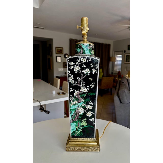 Chinese Antique Chinese Famille Noire Porcelain Square Vase Table Lamp For Sale - Image 3 of 15