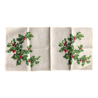 Vintage Cottage Christmas Linen Table Runner For Sale