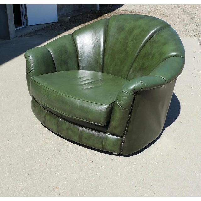 Mid-Century Italian Fan Back Club Chair in Leather For Sale - Image 5 of 8