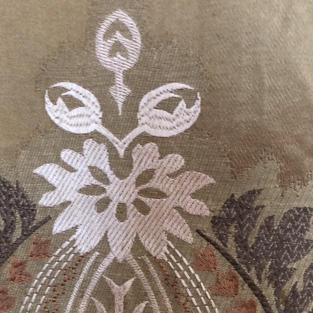 Textile Oscar De La Renta Damask Fabric For Sale - Image 7 of 9