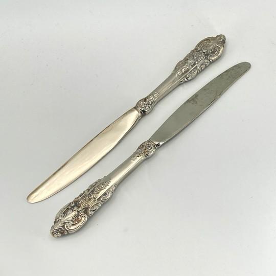 Metal “Baroque by Godinger” Silverplate 65-Piece Flatware Set: Service for 12 With Serving Pieces and Vintage Storage Chest For Sale - Image 7 of 18