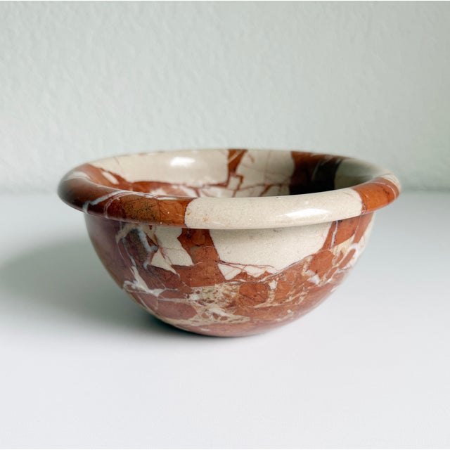 A set of marble bowls produced in Italy by maker Fratelli Mannelli, circa 1970s. Each bowl is crafted of heavy, solid...