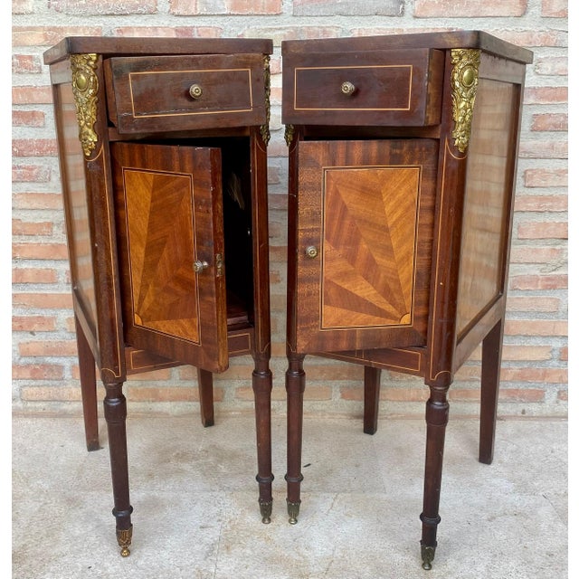 Antique French Louis XVI Walnut and Bronze Nightstands, 1920s, Set of 2 For Sale - Image 18 of 18