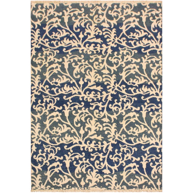 1990s Modern Gray/Ivory Wool & Viscouse Rug - 5'1 X 7'4 For Sale