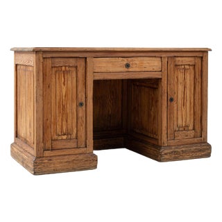 19th Century France Red Wood Writing Desk For Sale