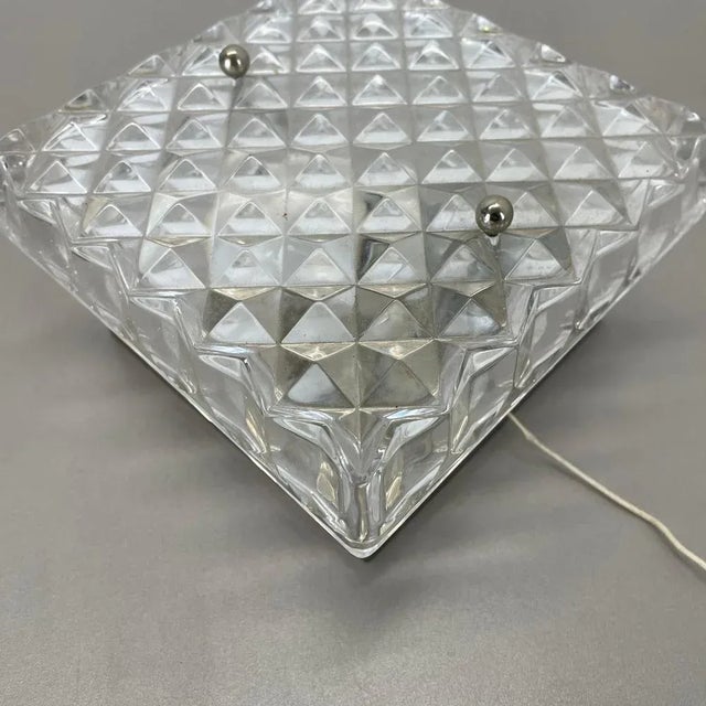 Small Cubic Textured Glass Wall Light in style of Orrefors, 1970s For Sale - Image 10 of 18
