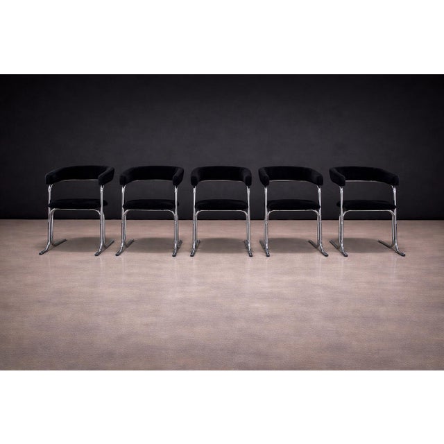 Metal Set of Five Armchairs in Chrome and Black Fabric, Pozza Moveis, 1960s - Lot 165A For Sale - Image 7 of 17