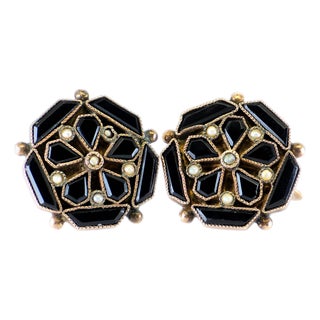 Mid 20th Century 14k (585) Yellow Gold - Golden Onyx Stone and Pearl Earring, 5.1 Gram, Pair For Sale