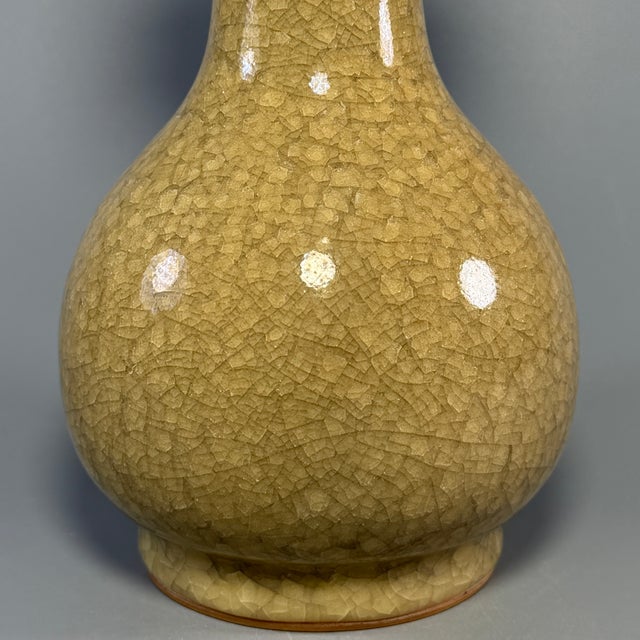 Antique Chinese Crackle‑Glaze Arrow Vase For Sale - Image 4 of 7