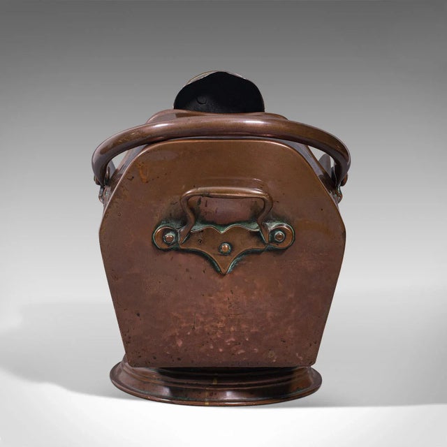 1880s Antique Victorian English Copper Coal Scuttle For Sale - Image 6 of 13