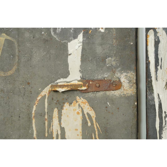 French the Plaza Hotel Cast Iron Fireback Set For Sale - Image 16 of 16