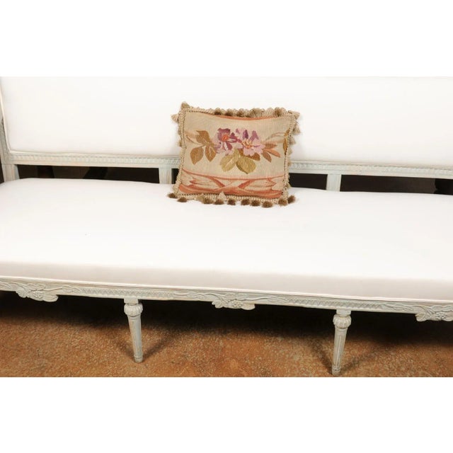 French 19th Century French Aubusson Tapestry Pillow with Purple Flowers & Tassels For Sale - Image 3 of 11