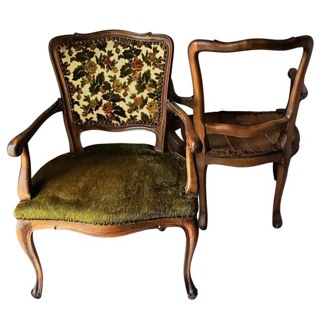 French Pair of 19th Century French Louis XV Cabriolet Miniature Armchairs For Sale - Image 3 of 13