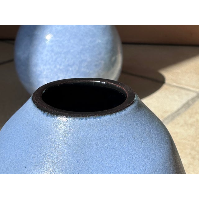 Handmade Light Blue Studio Ceramic Vases from Manufaktur Töpferhof Römhild, Thuringia, Germany, 1970s, Set of 2 For Sale - Image 9 of 15