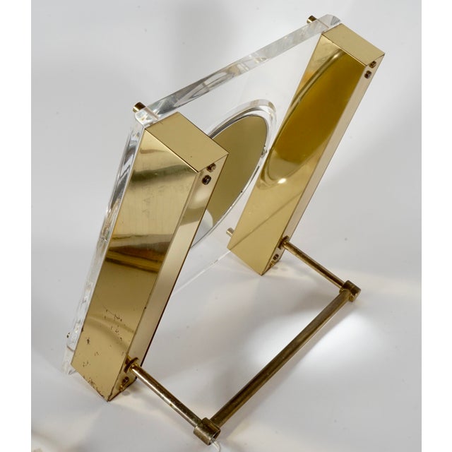 Vintage Rialto New York Mid-Century Modern Lucite Lighted Vanity Mirror For Sale - Image 9 of 13