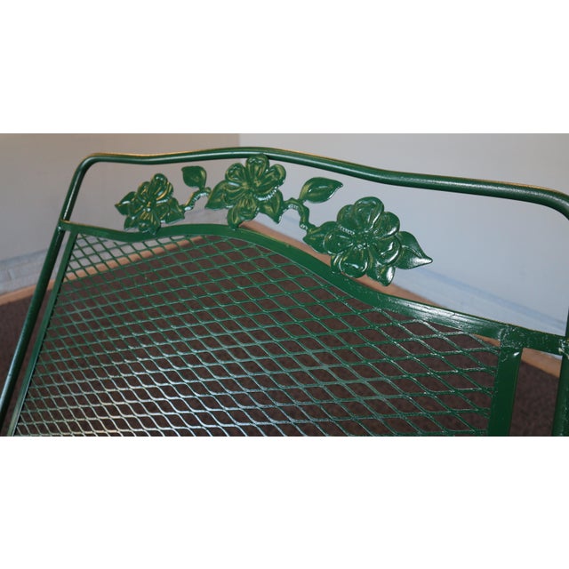 Mid-Century Modern Mid 20th Century Attributed to Russell Woodard Wrought Iron Chaise Loungers With Removable Service Table For Sale - Image 3 of 13
