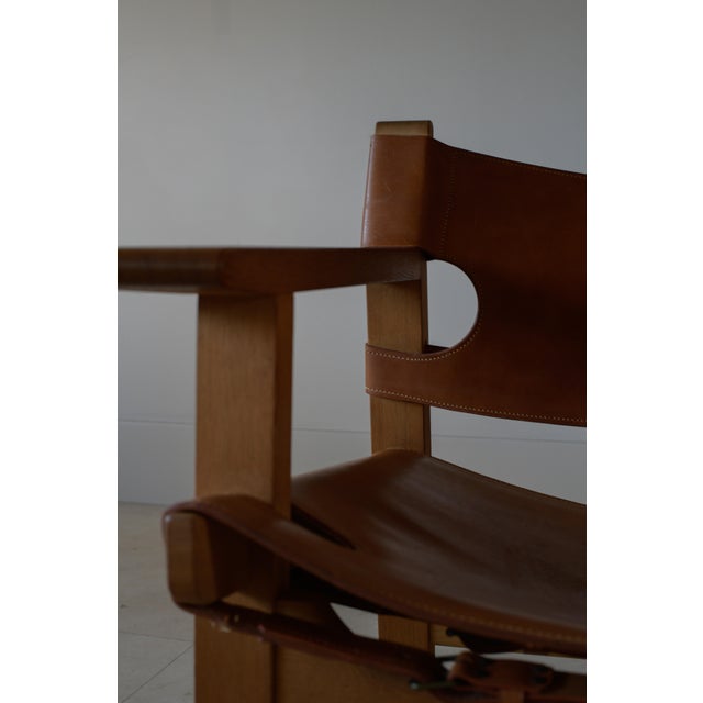 B195 Attributed to Børge Mogensen Spanish Chair in Leather & Oak, Mid-Century For Sale - Image 9 of 9