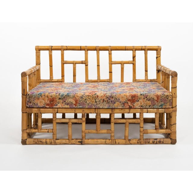 1970s Mid-Century Sofa in Bamboo, Rattan and Fabric attributed to Vivai del Sud, Italy, 1970s For Sale - Image 5 of 13