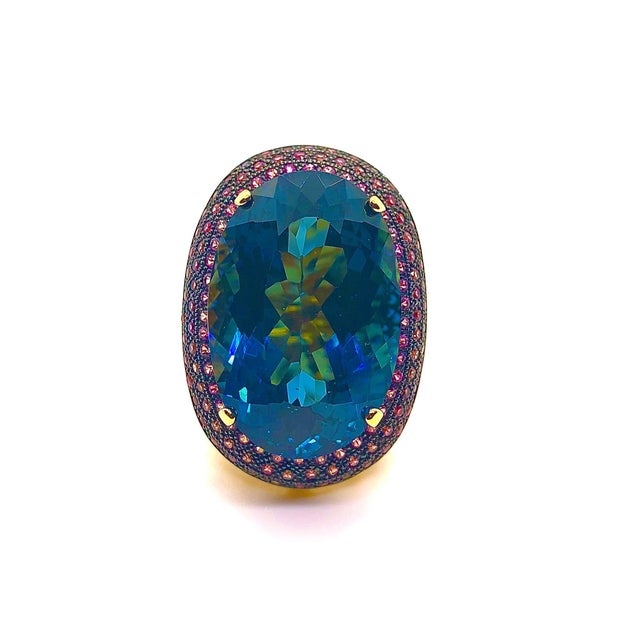 Art Deco Bochic “Orient” Vintage London Blue Topaz & Rhodolite Ring Set In 18 K Gold & Silver For Sale - Image 3 of 11