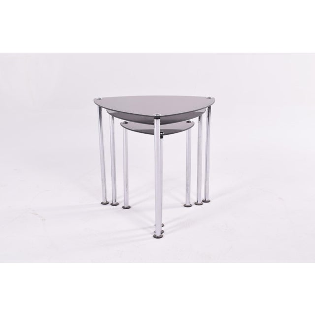 Chrome Plated & Glass Nesting Tables, 1980s, Set of 3 For Sale - Image 6 of 9