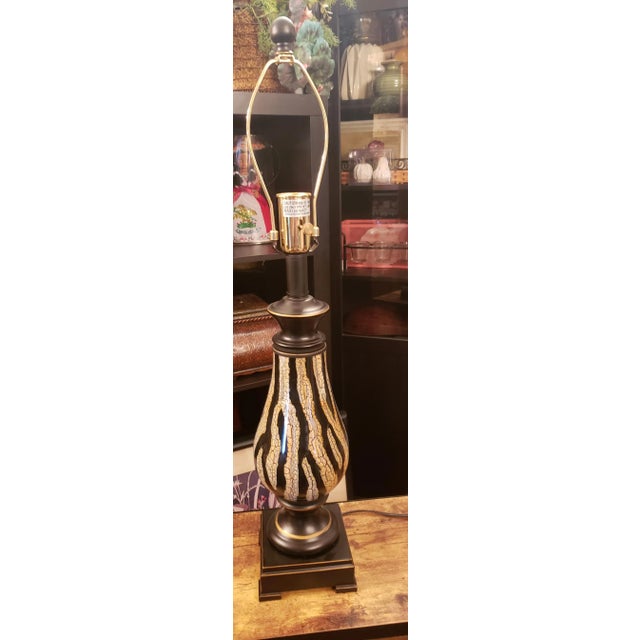 1990s Distressed Marble Finish Look Lamp With Bronze Pedestal Base For Sale - Image 9 of 9