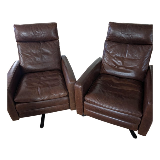 Set of 2 American Leather Recliners For Sale