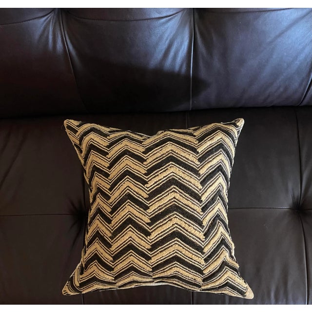 Kuba Shoowa Raffia Grass + Silk Pillows, Set of 2 (Congo) For Sale - Image 9 of 12