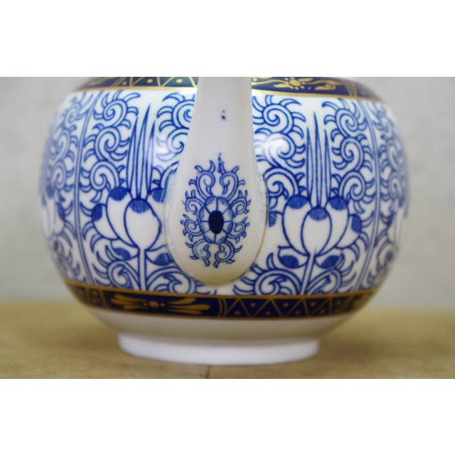 1880 Antique Old Worcester Porcelain Queens Royal Lily Blue & White Teapot 7" For Sale - Image 14 of 18