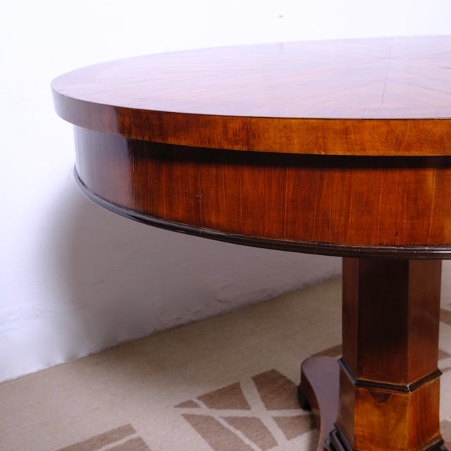 Antique Mid 19th Century Empire Round Coffee Table with Drawer For Sale - Image 17 of 18