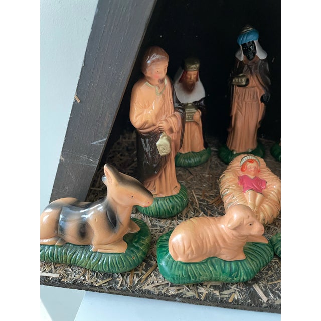 Mid Century Modern 1960s a-Frame Christmas Manger Nativity Scene With Hand-Painted Figures For Sale - Image 4 of 10