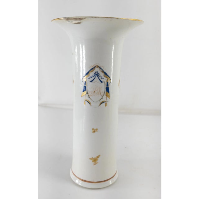 Late 19th Century 19th Century Chinese Export Armorial Chinoiserie Gu Form Garniture Vase, as Is For Sale - Image 5 of 12