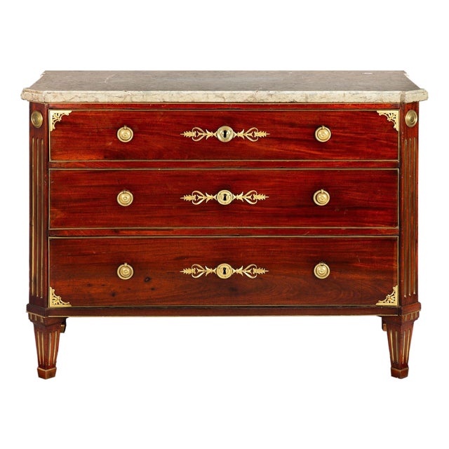 Fine Swedish Gustavian Mahogany Antique Chest of Drawers Commode Ca. 1780 For Sale