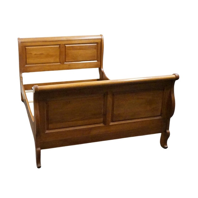 French Country Ethan Allen Country French Collection Solid Birch Full Size Sleigh Bed 26-5611 - Fruitwood Finish For Sale - Image 3 of 8