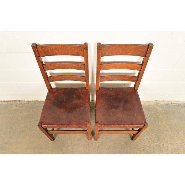 L. & J. G. Stickley Antique Mission Oak Arts & Crafts Ladder Back Side Chairs or Dining Chairs | Pair For Sale In South Bend - Image 6 of 17