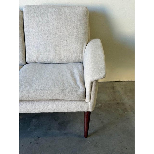 Ivory Danish Mid-Century Modern Sofa in Ivory Wool With Rosewood Legs 1960s For Sale - Image 8 of 10