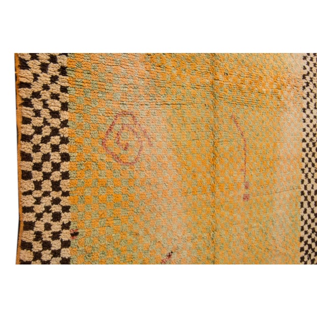 Moroccan Mid-20th Century Vintage Moroccan Rug For Sale - Image 3 of 9