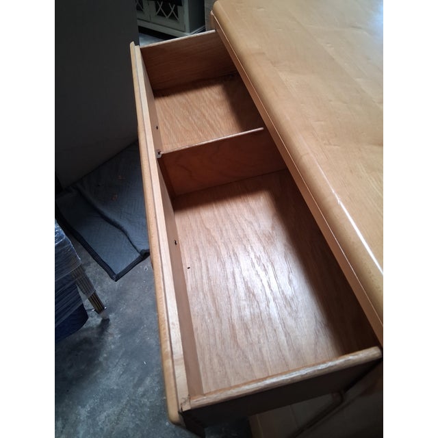 Mid-Century Modern 1950s Blonde Birch Five-Drawer Highboy Chest, Attributed to Heywood-Wakefield For Sale - Image 3 of 7