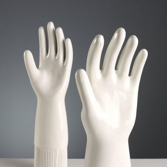 Porcelain Lungavilla Glove Molds from Pirelli, Set of 5 For Sale - Image 4 of 13