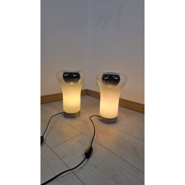 Mid-Century Modern Saffo Table Lamp in Metal and Glass by Angelo Mangiarotti for Artemide, 1960s, Set of 2 For Sale - Image 3 of 16