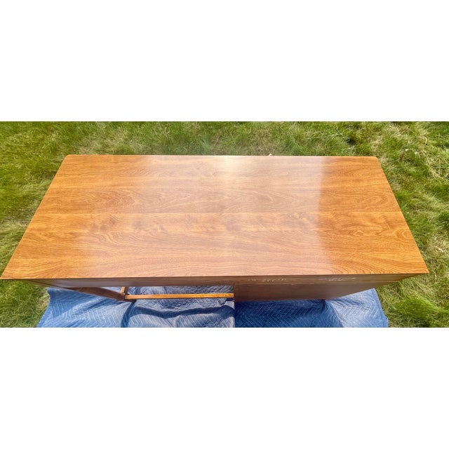 1970s Compact Solid Hardwood Writing Desk by Ethan Allen – Warm Minimalist Silhouette For Sale - Image 10 of 16