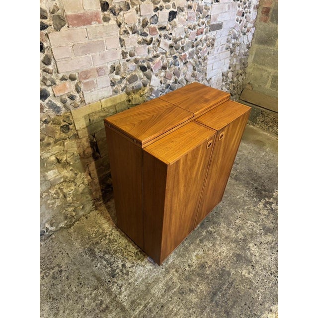 Vintage Danish Teak Fold-Out Bar Drinks Cabinet, 1960s For Sale - Image 13 of 18