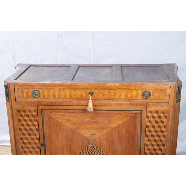 19th Century French Chest With Parquetry Inlay For Sale - Image 15 of 17