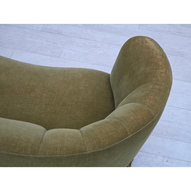 Danish 2-Seater Banana Sofa in Green Velour, 1960s For Sale - Image 16 of 18