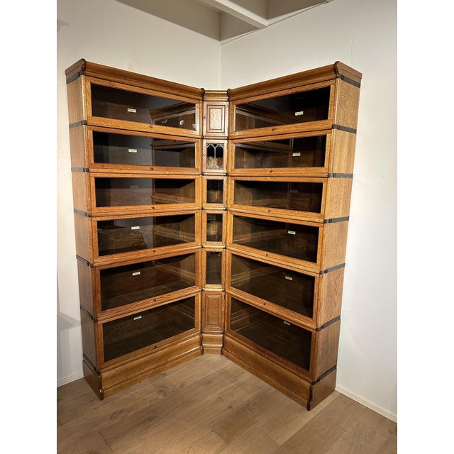 Corner Bookcase in Oak from Globe Wernicke, 1890s, Set of 24 For Sale - Image 13 of 13