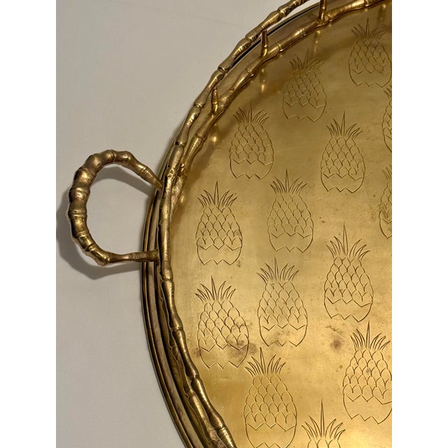 Brass Monumental 1970s Etched Pineapple & Faux Bamboo Brass Round Tray by Turtle and Crane - Styled After Jacques Garcia For Sale - Image 8 of 12