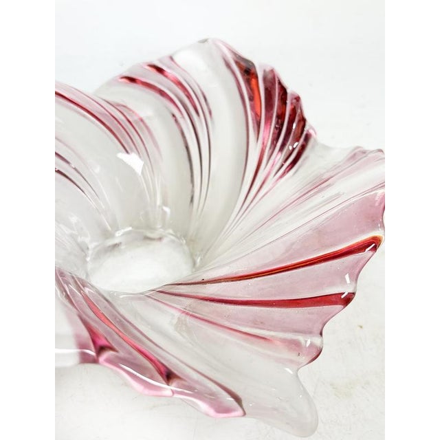 Glass Vide Poche in Pink and White Glass, France, 1970 For Sale - Image 7 of 17
