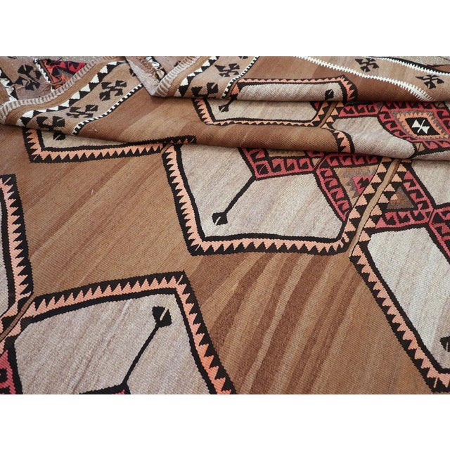 Charcoal Galerie Shabab Collection Mid-20th Century Handmade Turkish Tribal Flatweave Kilim Room Size Carpet For Sale - Image 8 of 8